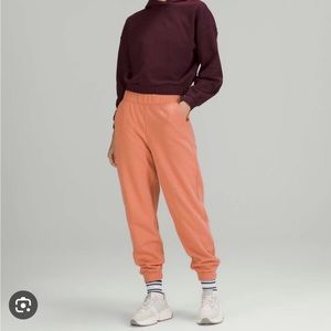 Lululemon relaxed high rise jogger - pink savannah